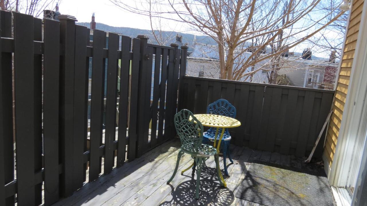 The Roses Heritage Inn St. John's Luaran gambar